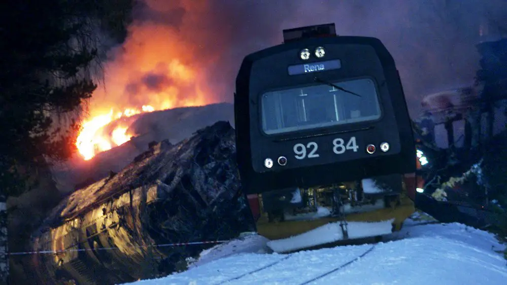 20 ans depuis le deuxième plus grand accident de train de l'après-guerre 4 20 ans depuis le deuxième plus grand accident de train de l'après-guerre - 3