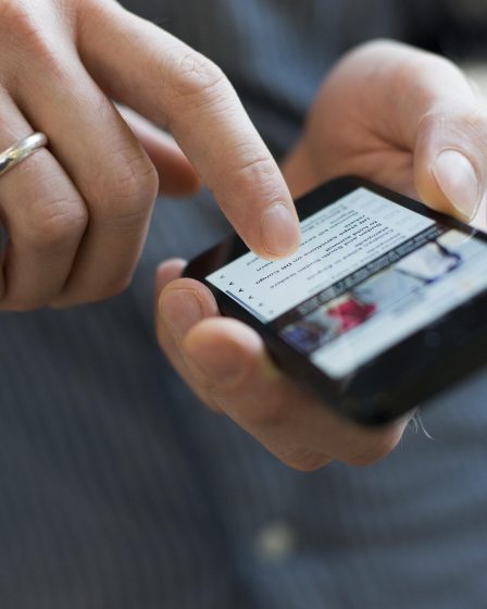 23 millions de SMS envoyés le soir du Nouvel An 28 23 millions de SMS envoyés le soir du Nouvel An - 27