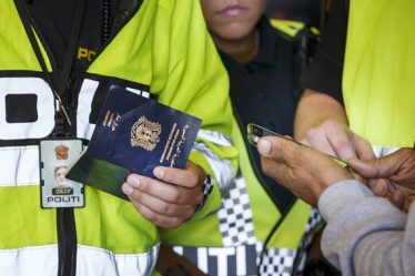 Des militants appellent les pays d'origine à arrêter les retours d'asile - 20