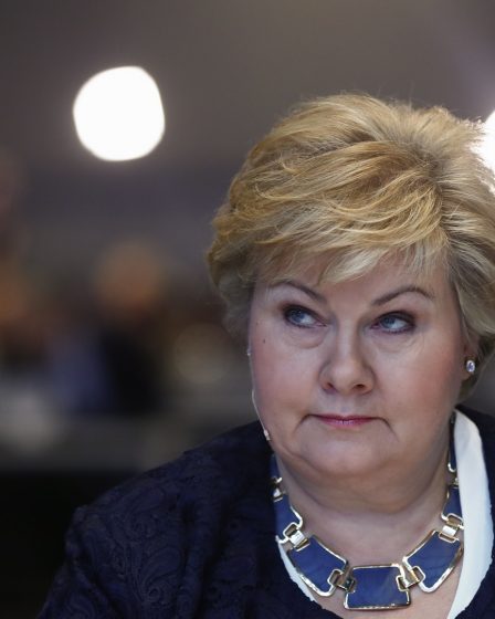 Des membres de la famille royale et de hauts responsables politiques assisteront aux funérailles d'Ari Behn 26 Des membres de la famille royale et de hauts responsables politiques assisteront aux funérailles d'Ari Behn - 25