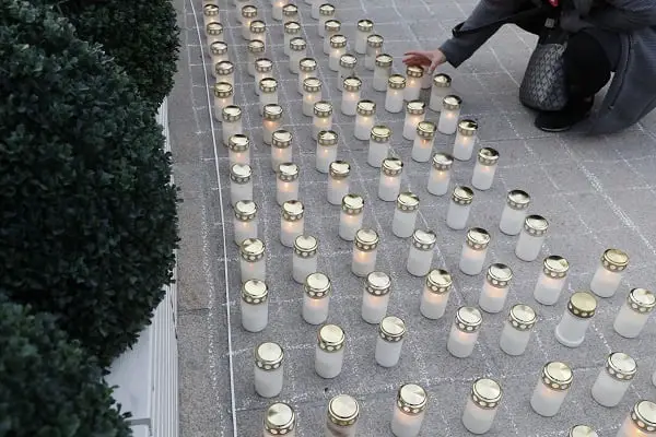 Un suicide toutes les 40 secondes dans le monde 4 Un suicide toutes les 40 secondes dans le monde - 3