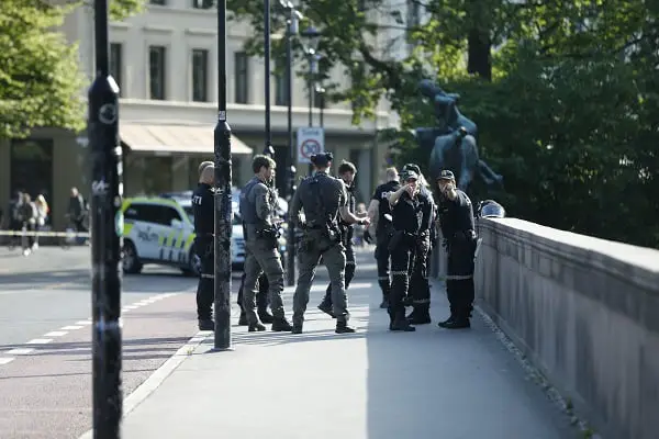 Un citoyen russe inculpé de tentative de meurtre après avoir été poignardé à Oslo 4 Un citoyen russe inculpé de tentative de meurtre après avoir été poignardé à Oslo - 3