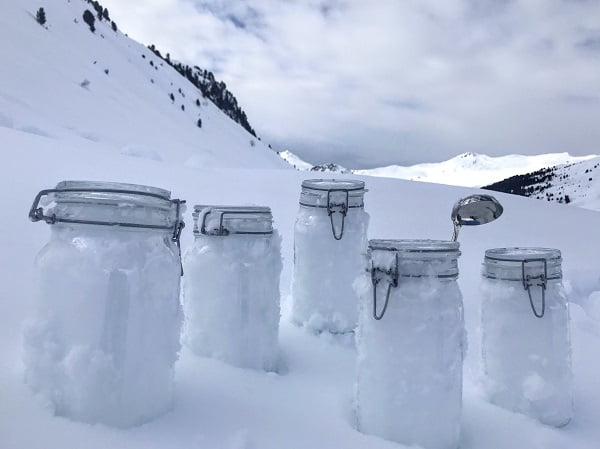 De grandes quantités de microplastiques trouvées dans la neige de l'Arctique 6 De grandes quantités de microplastiques trouvées dans la neige de l'Arctique - 5