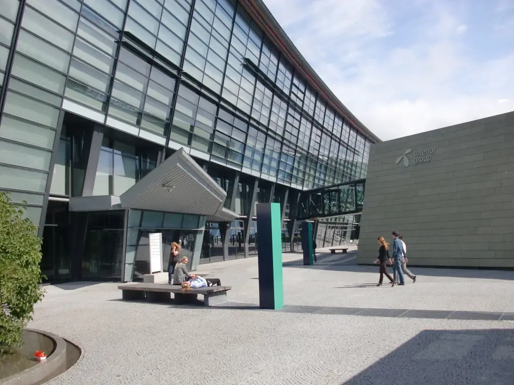 Deux managers de Telenor démissionnent 4 Deux managers de Telenor démissionnent - 3