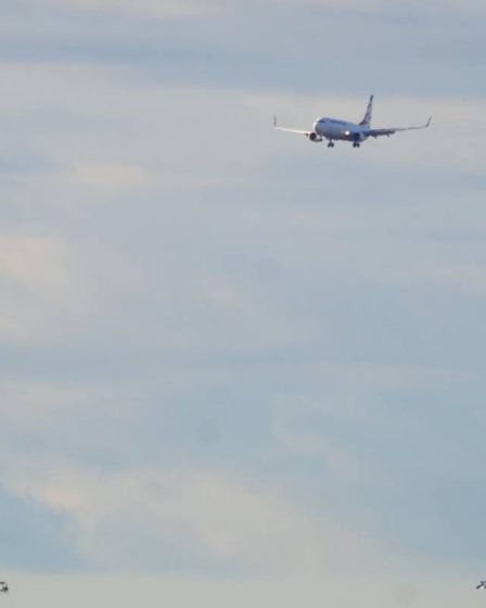 Deux avions avec 278 personnes en provenance d'Afghanistan atterrissent à l'aéroport d'Oslo Gardermoen 5 Deux avions avec 278 personnes en provenance d'Afghanistan atterrissent à l'aéroport d'Oslo Gardermoen - 4