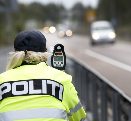 399 conducteurs arrêtés par la police de la circulation (UP) dans l'ouest de la Norvège 28 399 conducteurs arrêtés par la police de la circulation (UP) dans l'ouest de la Norvège - 27