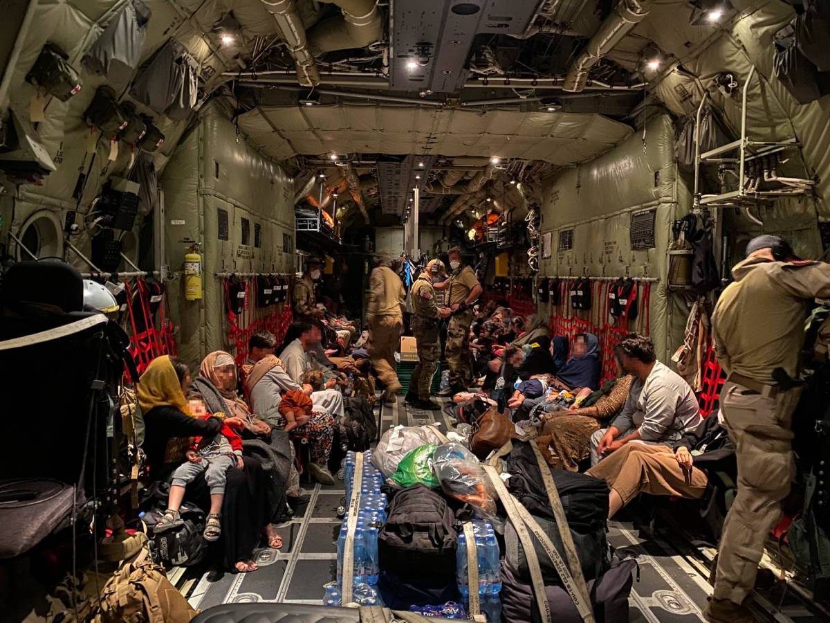 Ministère : Les talibans garantissent que toute personne munie de documents de voyage norvégiens pourra quitter l'Afghanistan - 3