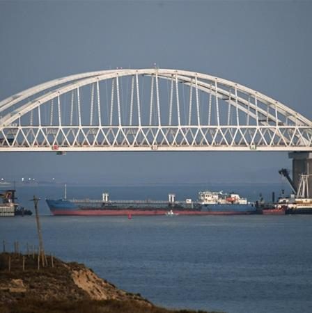 L'Ukraine exige la libération des navires 24 L'Ukraine exige la libération des navires - 23