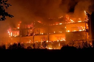 PHOTO : Un incendie majeur ravage un immeuble à Bergen, 24 personnes évacuées - 10