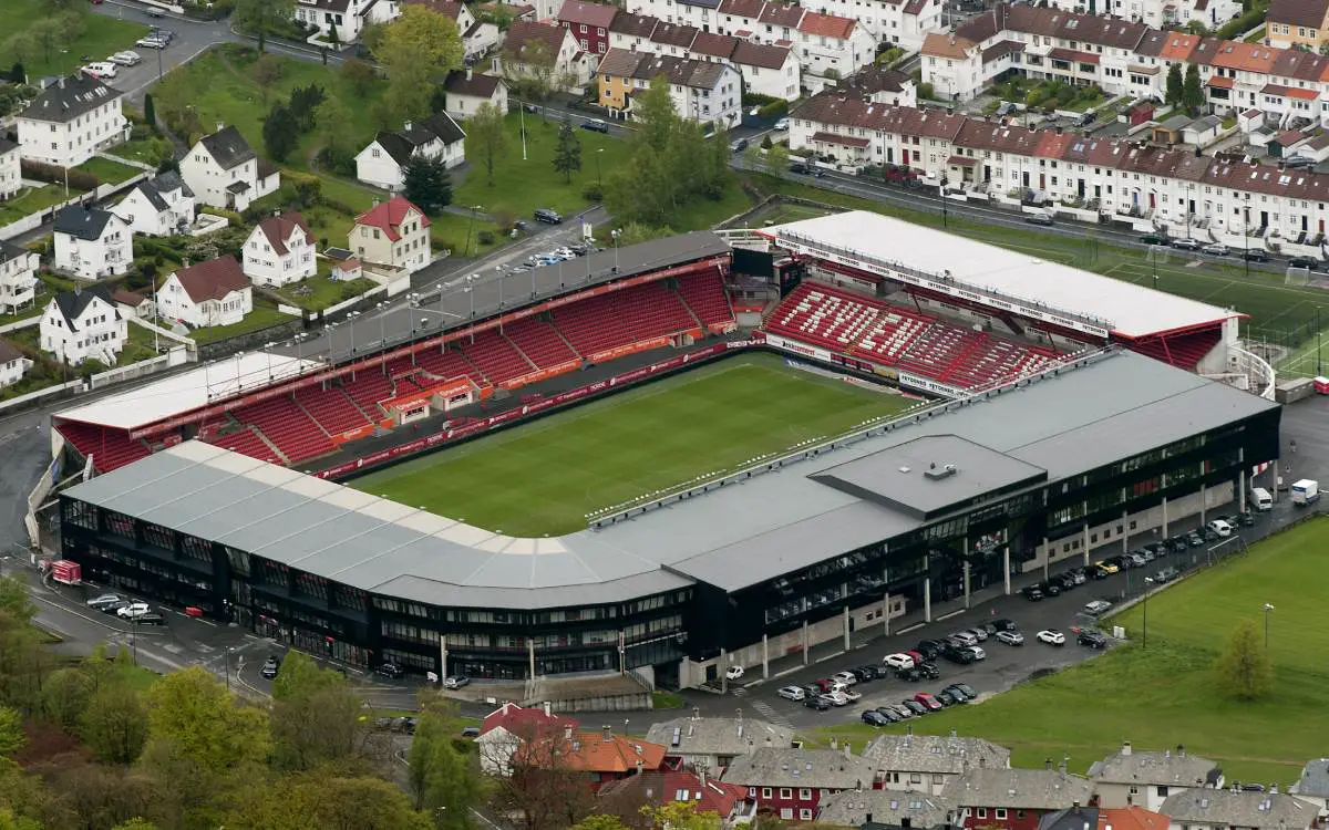 La police enquête sur une possible agression sexuelle lors d'une fête au stade Brann de Bergen - 3