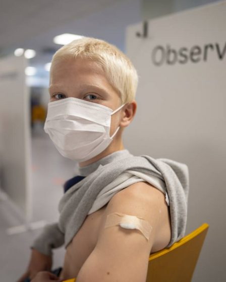 FHI : la vaccination des 16-17 ans en Norvège pourrait réduire les décès en 2021 jusqu'à 30 % - 25