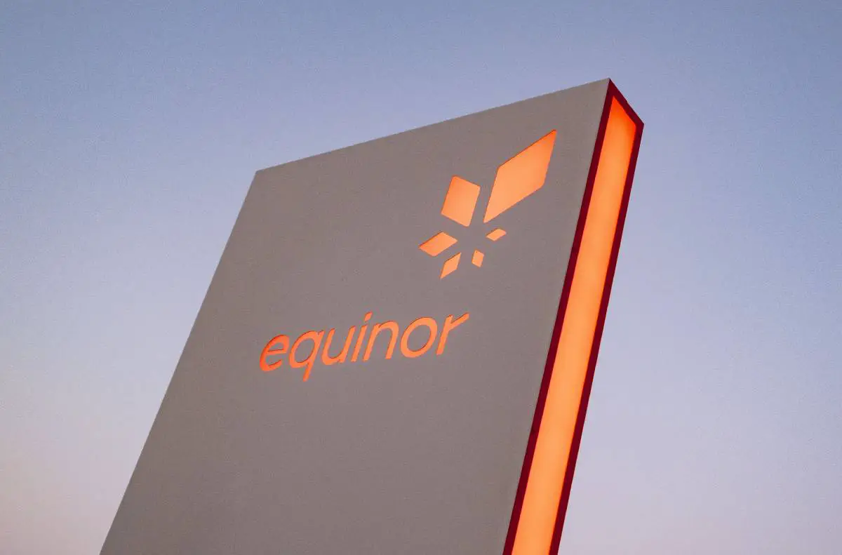 Deux militants d'Extinction Rebellion arrêtés sur le toit de l'immeuble d'Equinor à Fornebu - 3