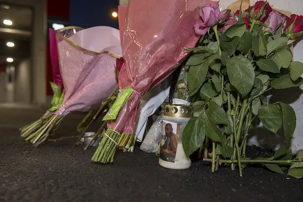 Grande affluence aux funérailles de la victime au couteau Saïd (28) 4 Grande affluence aux funérailles de la victime au couteau Saïd (28) - 3