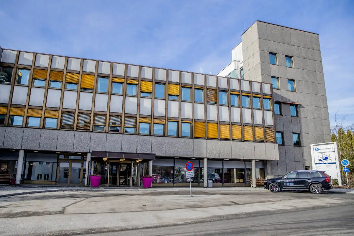 Le nombre d'heures supplémentaires signalées pour les infirmières de l'Innlandet Hospital Trust a augmenté de 51 % au cours de la première année de la pandémie - 3