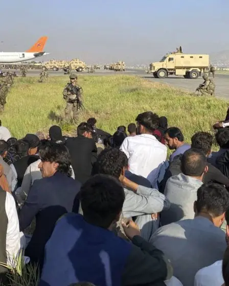 Rapports des médias : un avion d'évacuation danois a dû renoncer à atterrir à Kaboul en raison d'une situation chaotique 11 Rapports des médias : un avion d'évacuation danois a dû renoncer à atterrir à Kaboul en raison d'une situation chaotique - 10