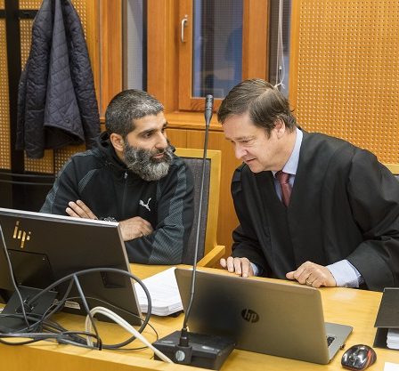 L'État paiera près de 120 000 couronnes à Arfan Bhatti 2 L'État paiera près de 120 000 couronnes à Arfan Bhatti - 1