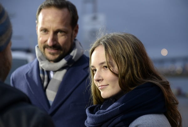 La princesse Ingrid Alexandra a baptisé le navire « Crown Prince Haakon » 4 La princesse Ingrid Alexandra a baptisé le navire « Crown Prince Haakon » - 3
