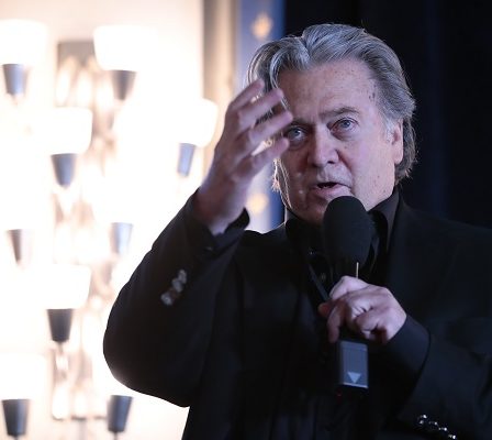 L'ancien stratège en chef de Trump rencontre le public d'Oslo 26 L'ancien stratège en chef de Trump rencontre le public d'Oslo - 25