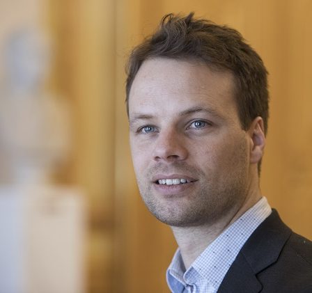 Le gouvernement pour lutter contre la polygamie 2 Le gouvernement pour lutter contre la polygamie - 1