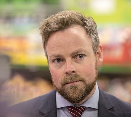 Le ministre de l'Industrie sur la numérisation après la mort 24 Le ministre de l'Industrie sur la numérisation après la mort - 23
