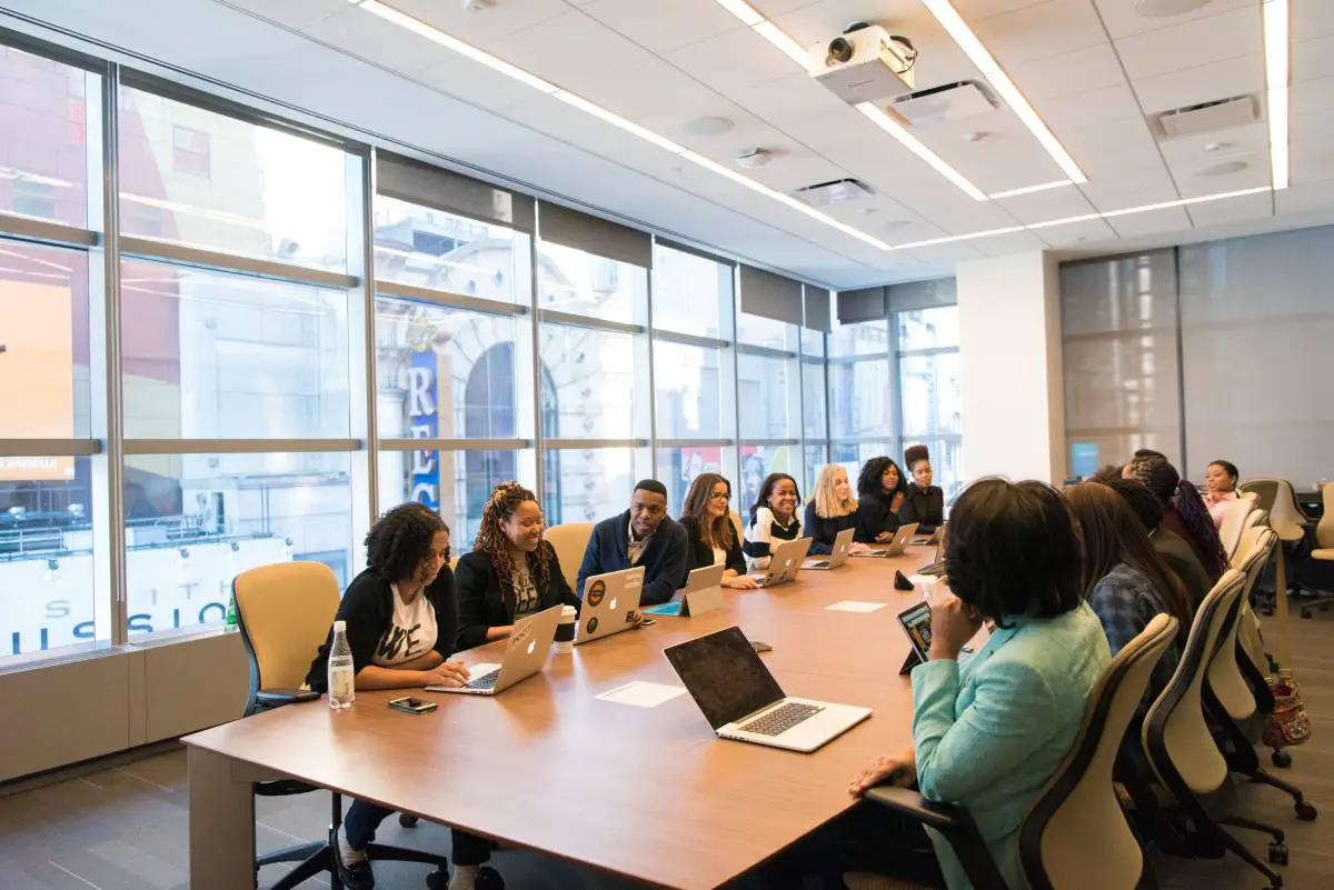 La Norvège lance un nouveau programme de subventions pour la diversité ethnique dans la vie professionnelle 4 La Norvège lance un nouveau programme de subventions pour la diversité ethnique dans la vie professionnelle - 3