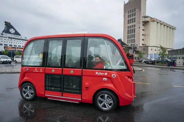 Ouverture de la première ligne de bus d'Oslo avec bus sans conducteur 6 Ouverture de la première ligne de bus d'Oslo avec bus sans conducteur - 5