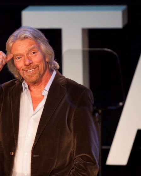 Richard Branson vise à faire flotter Virgin Atlantic alors que les voyages en avion sont incertains – mais il pourrait réussir - 1