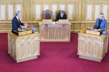 Sylvi Listhaug veut avoir un débat sur l'immigration et les différences sociales avec Jonas Gahr Støre - 22