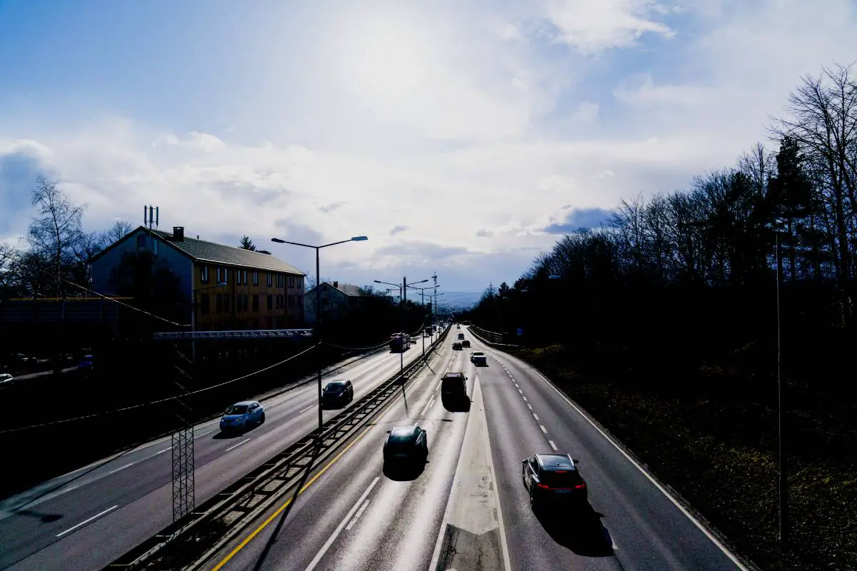 Douze personnes sont mortes dans des accidents de la route en Norvège le mois dernier - 3