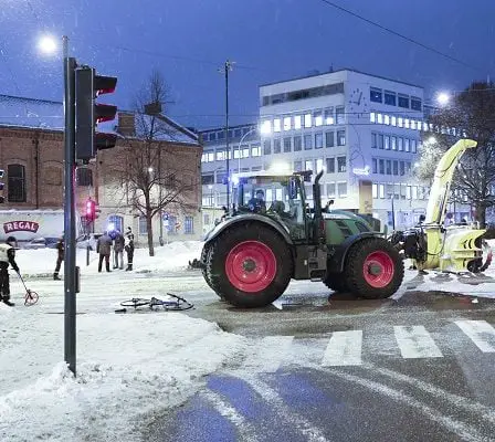 Un conducteur de tracteur mis en examen pour homicide 15 Un conducteur de tracteur mis en examen pour homicide - 14
