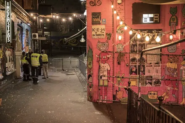 Un jeune de 18 ans signalé à la police après une attaque au couteau à Oslo 4 Un jeune de 18 ans signalé à la police après une attaque au couteau à Oslo - 3