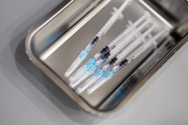 L'Agence norvégienne des médicaments a reçu 23 650 rapports d'effets secondaires présumés du vaccin corona - 16