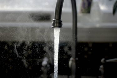 Un nouvel approvisionnement en eau pourrait augmenter les frais d'eau et d'assainissement à Oslo à plus de 6 000 couronnes par an - 6