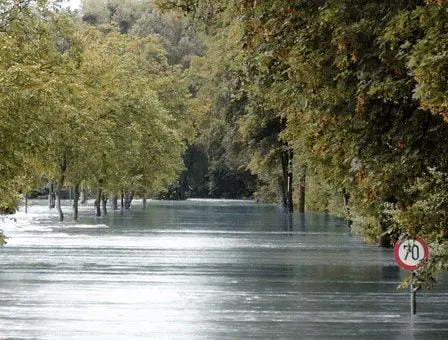 Risque accru d'inondations et de glissements de terrain à plusieurs endroits dans le sud de la Norvège 13 Risque accru d'inondations et de glissements de terrain à plusieurs endroits dans le sud de la Norvège - 12