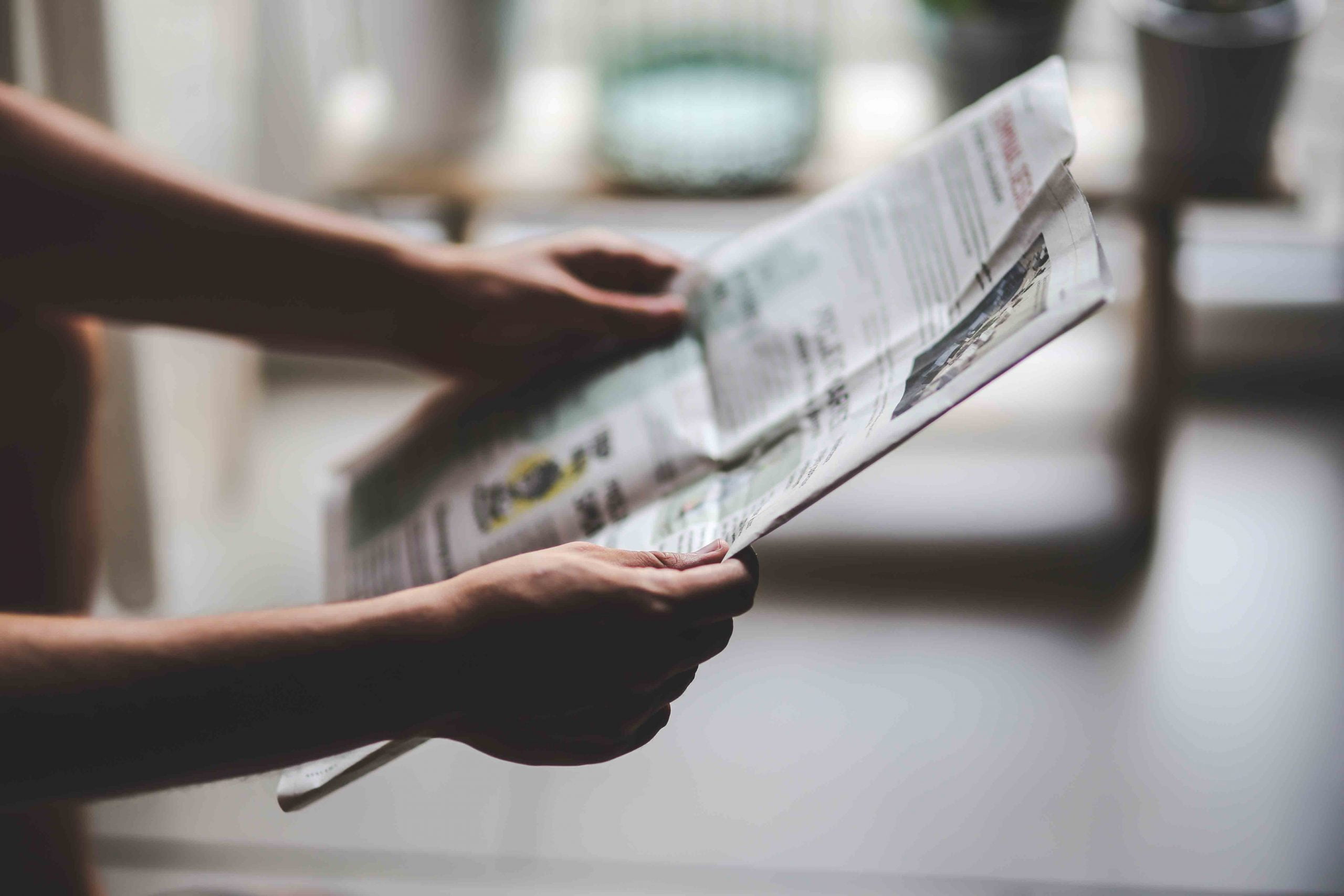 Fin pour les journaux du dimanche dans l'ouest 4 Fin pour les journaux du dimanche dans l'ouest - 3