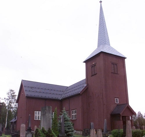Des pics endommageant une église seront abattus 4 Des pics endommageant une église seront abattus - 3