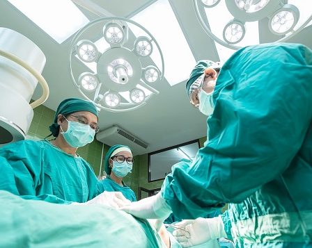 Des enfants norvégiens reçoivent de la publicité pour le jeu, l'alcool et la chirurgie plastique 2 Des enfants norvégiens reçoivent de la publicité pour le jeu, l'alcool et la chirurgie plastique - 1