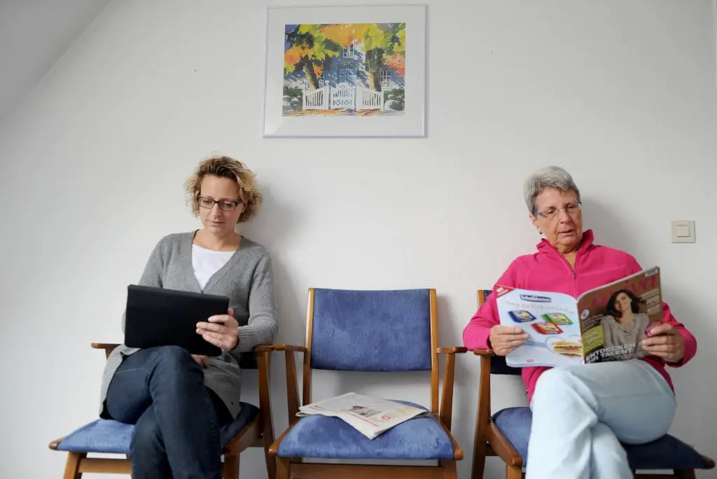 Les visites chez le médecin coûtent des milliards à la société 4 Les visites chez le médecin coûtent des milliards à la société - 3