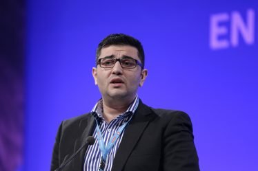 La fraude a inculpé le député Keshvari, de retour au travail - 20