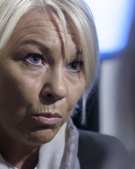 Le ministre du Commerce a été informé de la divulgation de la DNB la semaine dernière 5 Le ministre du Commerce a été informé de la divulgation de la DNB la semaine dernière - 4