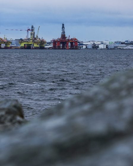 Plus de 30 000 suppressions d'emplois dans l'industrie pétrolière 23 Plus de 30 000 suppressions d'emplois dans l'industrie pétrolière - 22