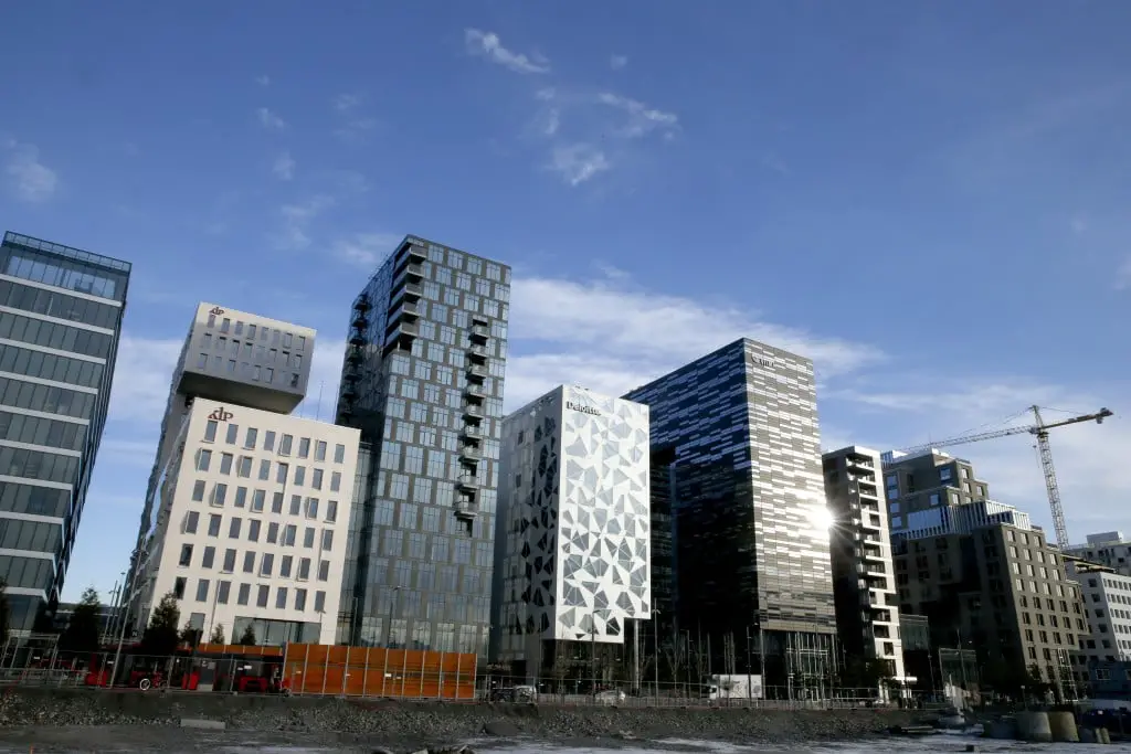 Les étrangers ont acheté des biens commerciaux pour 50 milliards 4 Les étrangers ont acheté des biens commerciaux pour 50 milliards - 3