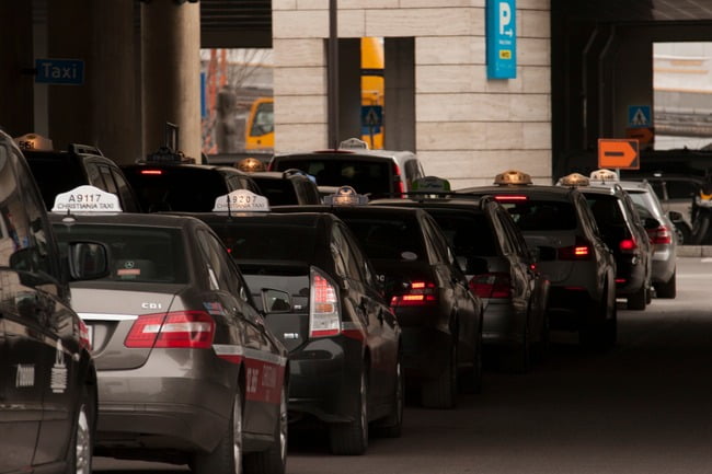 De nombreux passagers du taxi ne se sentent pas en sécurité 4 De nombreux passagers du taxi ne se sentent pas en sécurité - 3