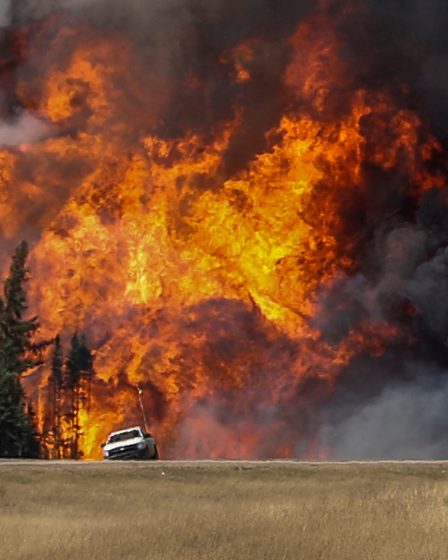 Statoil ferme une usine au Canada en raison d'incendies de forêt 2 Statoil ferme une usine au Canada en raison d'incendies de forêt - 1