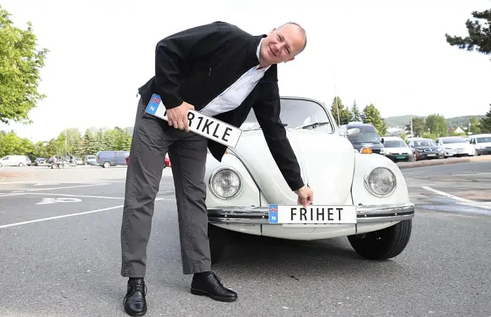 Plaques d'immatriculation personnalisées pour 17,5 millions de NOK 4 Plaques d'immatriculation personnalisées pour 17,5 millions de NOK - 3