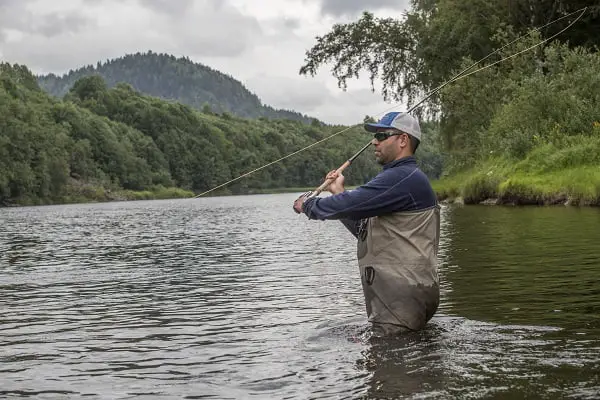 L'été sec et chaud a créé une mauvaise pêche en rivière 4 L'été sec et chaud a créé une mauvaise pêche en rivière - 3