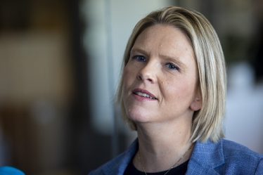 Frp avec son propre comité d'immigration - 18