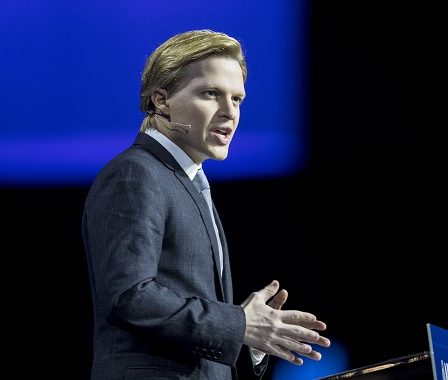 Ronan Farrow dit que la diplomatie américaine est en crise 18 Ronan Farrow dit que la diplomatie américaine est en crise - 17
