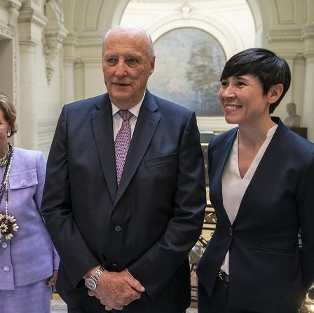 Un couple royal énergique impressionne le ministre des Affaires étrangères par sa « qualité supérieure ! 25 Un couple royal énergique impressionne le ministre des Affaires étrangères par sa « qualité supérieure ! - 24