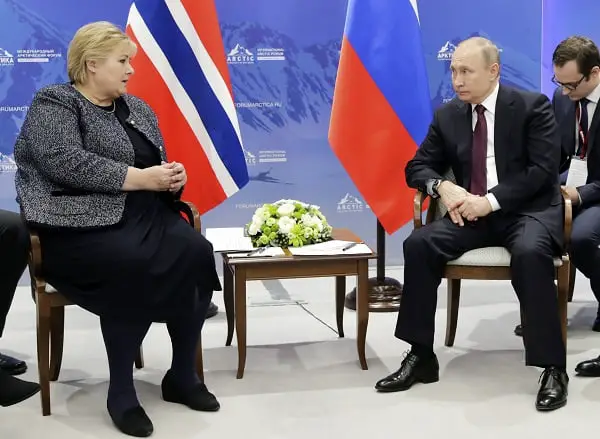 Solberg après la réunion de Poutine : veulent plus de coopération 4 Solberg après la réunion de Poutine : veulent plus de coopération - 3